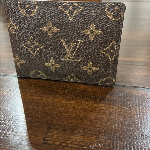 Louis Vuitton wallet - Picture 4 of 4